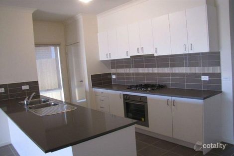 Property photo of 15 Broadleaf Drive Epping VIC 3076