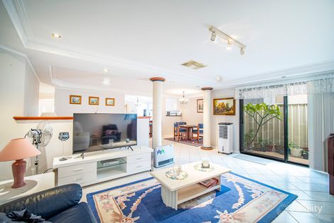 Property photo of 18 Tidewater Way Ascot WA 6104