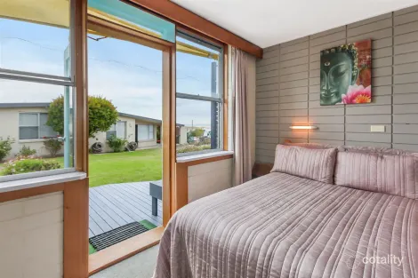 Property photo of 2/16 Lagoon Esplanade Scamander TAS 7215