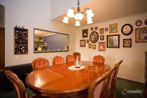 Property photo of 10 Maxwell Court Langwarrin VIC 3910