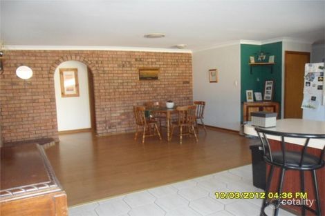 Property photo of 16 Wattle Close Bouvard WA 6211