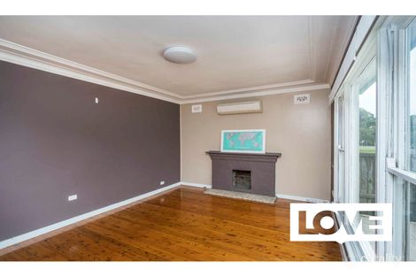 Property photo of 1/33 Gregson Avenue Mayfield West NSW 2304