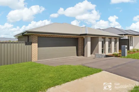 27 Hone Creek Dr, Caerleon, NSW 2850