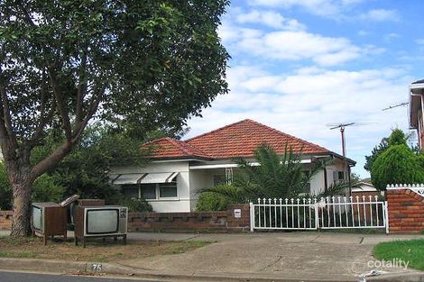 Property photo of 75 Highview Avenue Greenacre NSW 2190