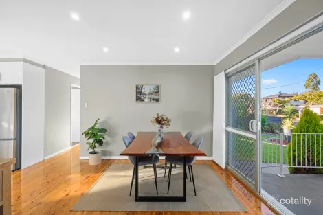 Property photo of 13 Raelyn Street Centenary Heights QLD 4350
