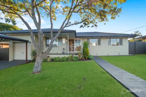 13 Raelyn St, Centenary Heights, QLD 4350