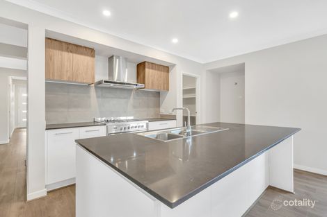 Property photo of 227 Highlander Drive Craigieburn VIC 3064