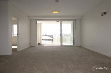 Property photo of 304/7-11 Magnolia Drive Breakfast Point NSW 2137