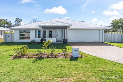 48 Golf View Dr, Coral Cove, QLD 4670