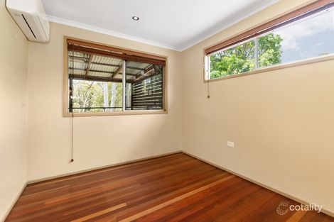 Property photo of 42 Sandpiper Avenue New Auckland QLD 4680