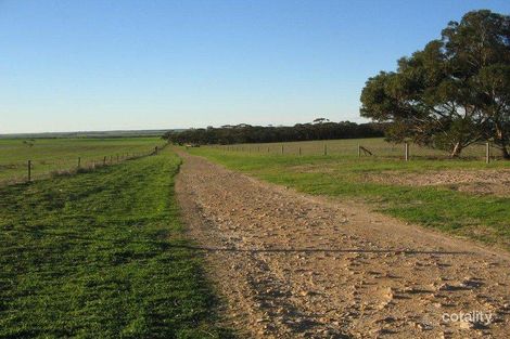 5693 Mallee Hwy, Jabuk, SA 5301