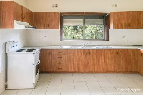 Property photo of 19 James Road Corrimal NSW 2518