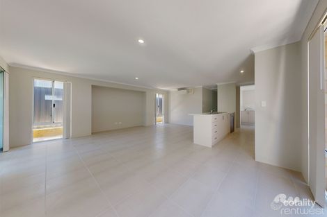 Property photo of 6 Bonfire Chase Eglinton WA 6034