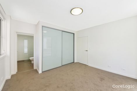 Property photo of 18/10 Belair Close Hornsby NSW 2077
