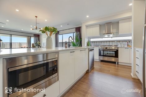 Property photo of 31 Highvale Rise Warragul VIC 3820
