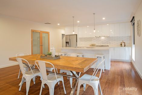 Property photo of 46 Aylesbury Boulevard Doreen VIC 3754