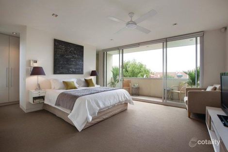 Property photo of 3 St Leonards Place St Kilda VIC 3182