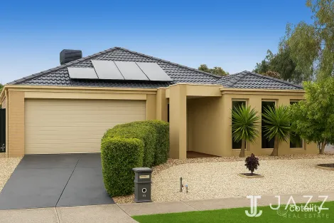 Property photo of 11 Hemlock Crescent Point Cook VIC 3030