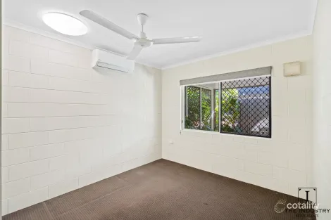 Property photo of 4 Bena Street Smithfield QLD 4878