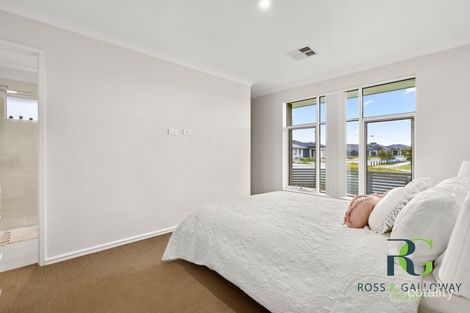 Property photo of 23 Aventurine Road Treeby WA 6164
