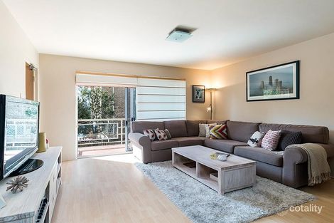 Property photo of 2/6 Fifth Avenue Coorparoo QLD 4151