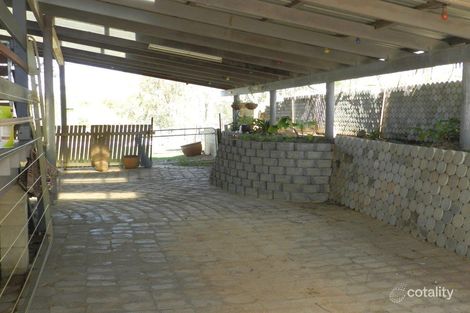 Property photo of 23 Panorama Circuit Benaraby QLD 4680