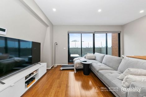 Property photo of 304/721 Elgar Road Doncaster VIC 3108