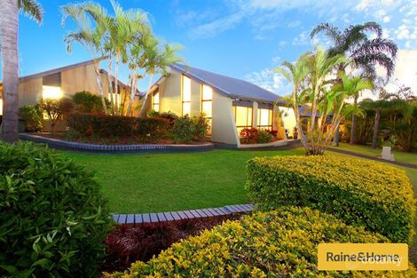 Property photo of 2 Morwell Court Helensvale QLD 4212