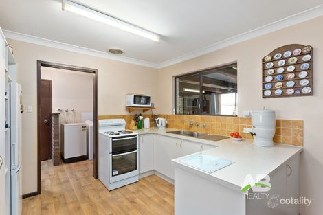 Property photo of 9 Dara Court Wanneroo WA 6065