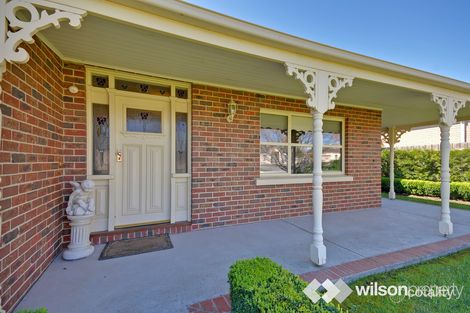 Property photo of 2 Dampier Close Traralgon VIC 3844