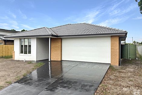 11 Bedggood Gr, Paynesville, VIC 3880