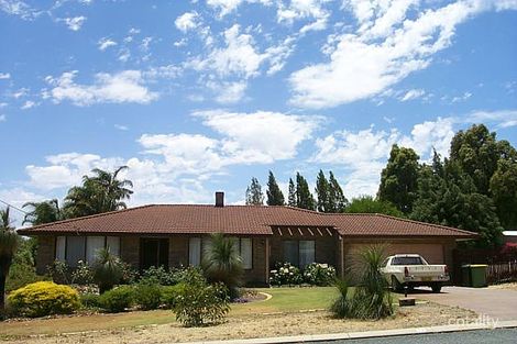 24 Cagney Way, Lesmurdie, WA 6076