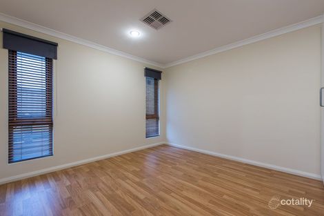 Property photo of 9 Anise Way Darch WA 6065