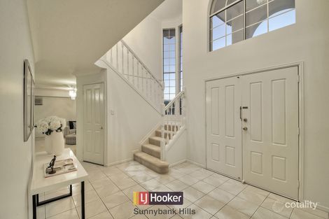 Property photo of 31 Windsor Place Carindale QLD 4152