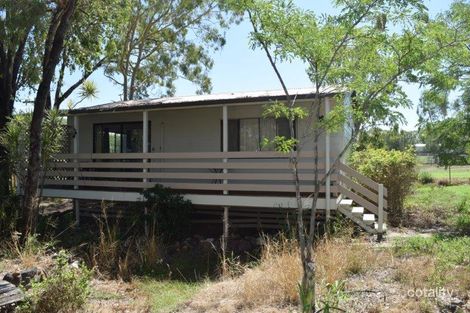 32 Dalgangal Rd, Gayndah, QLD 4625