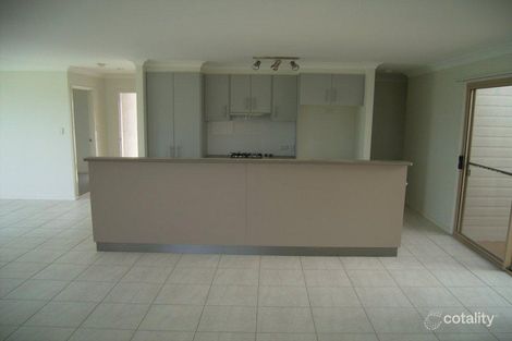 Property photo of 2/6 Golden Grove Court Eli Waters QLD 4655