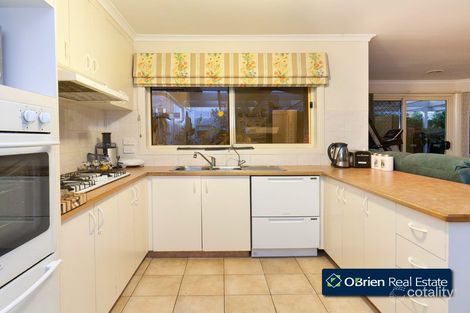 Property photo of 84 Earlsfield Drive Berwick VIC 3806