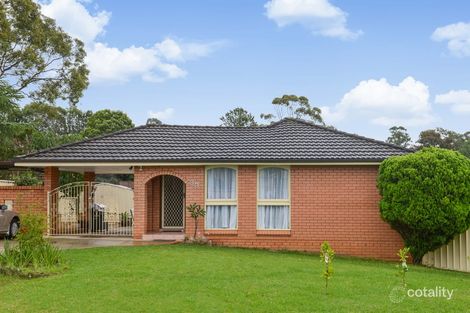 33 Salamaua Pl, Glenfield, NSW 2167