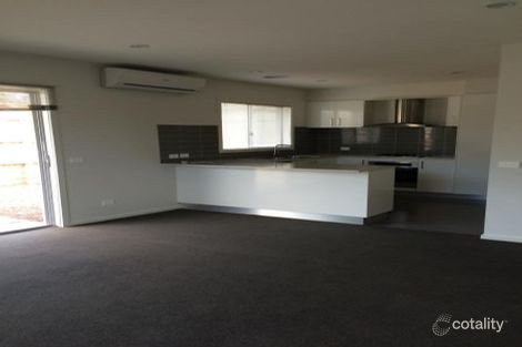 2 Norfolk Pine Cct, Somerville, VIC 3912
