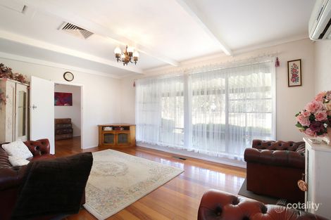 Property photo of 11 Inverloch Crescent Dallas VIC 3047