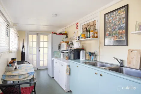 Property photo of 102 Menangle Street Picton NSW 2571