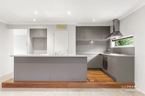 Property photo of 7 Aniseed Close Point Cook VIC 3030