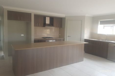 Property photo of 167 Wallara Waters Boulevard Wallan VIC 3756