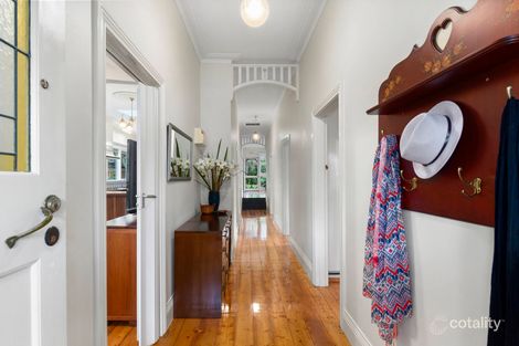 Property photo of 4 Girton Crescent Manifold Heights VIC 3218