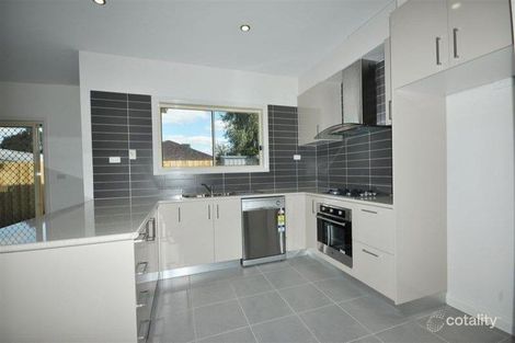 Property photo of 27A Wattleglen Street Craigieburn VIC 3064