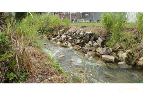 Property photo of 2 Uzinger Street Tully QLD 4854