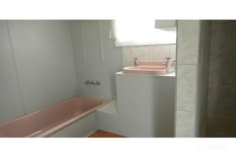 Property photo of 2 Uzinger Street Tully QLD 4854