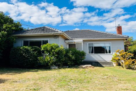 Property photo of 40 Parkmore Road Bentleigh East VIC 3165