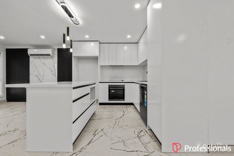 Property photo of 10 Tingha Close Hinchinbrook NSW 2168