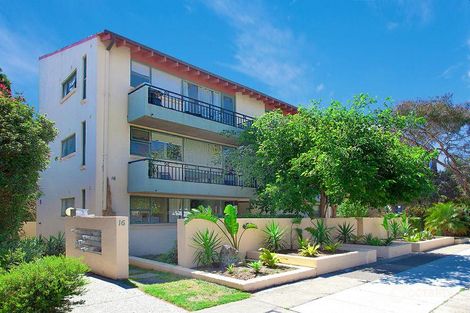 Property photo of 2/16 Moore Road Freshwater NSW 2096